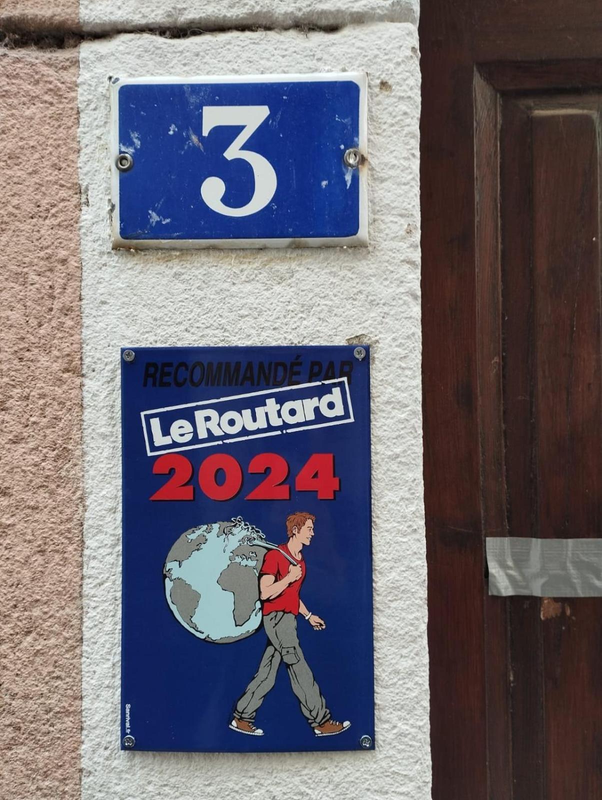 Les Chambres Anglaises Largentière Buitenkant foto